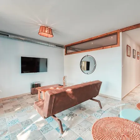 Appartement La Remise En Forme à Entraigues-sur-la-Sorgue Extérieur photo